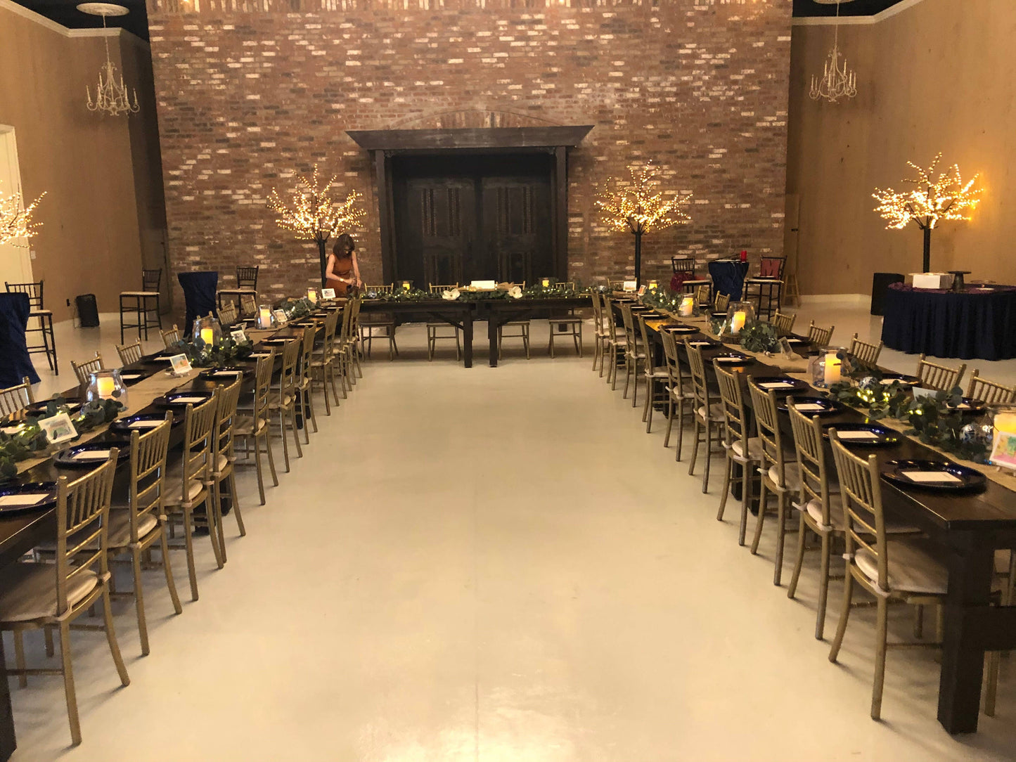 Handtied Seeded Artificial Eucalyptus Garland