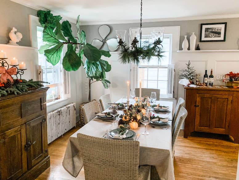 Handtied Seeded Artificial Eucalyptus Garland