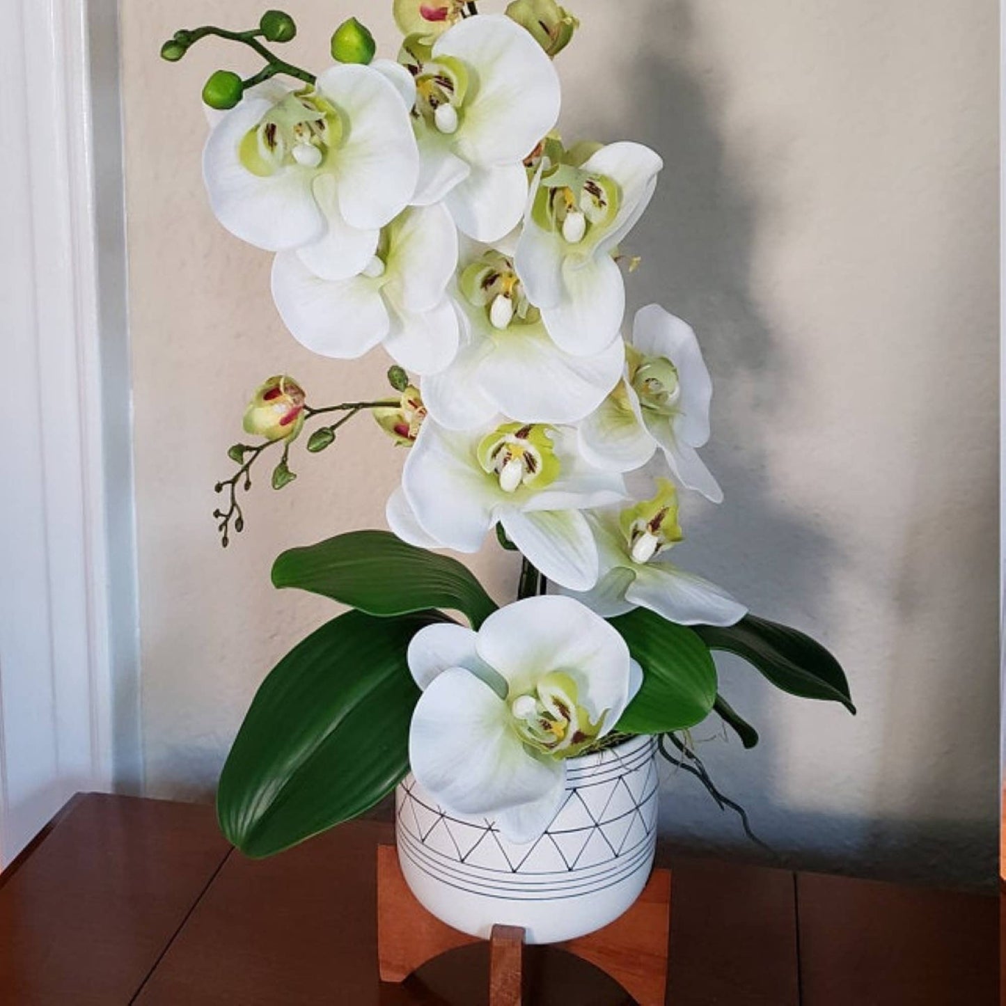 9" Artificial Real Touch Orchid Soft touch wired leaf
