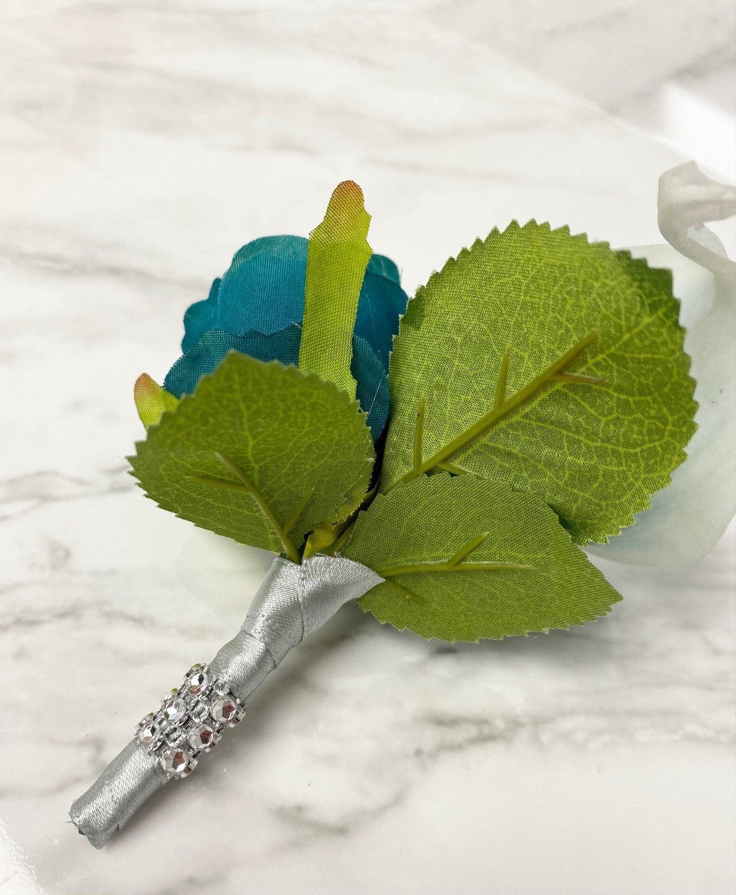 Elegant Teal Rose & Calla Lily Wedding Accessory Set - Customizable Colors