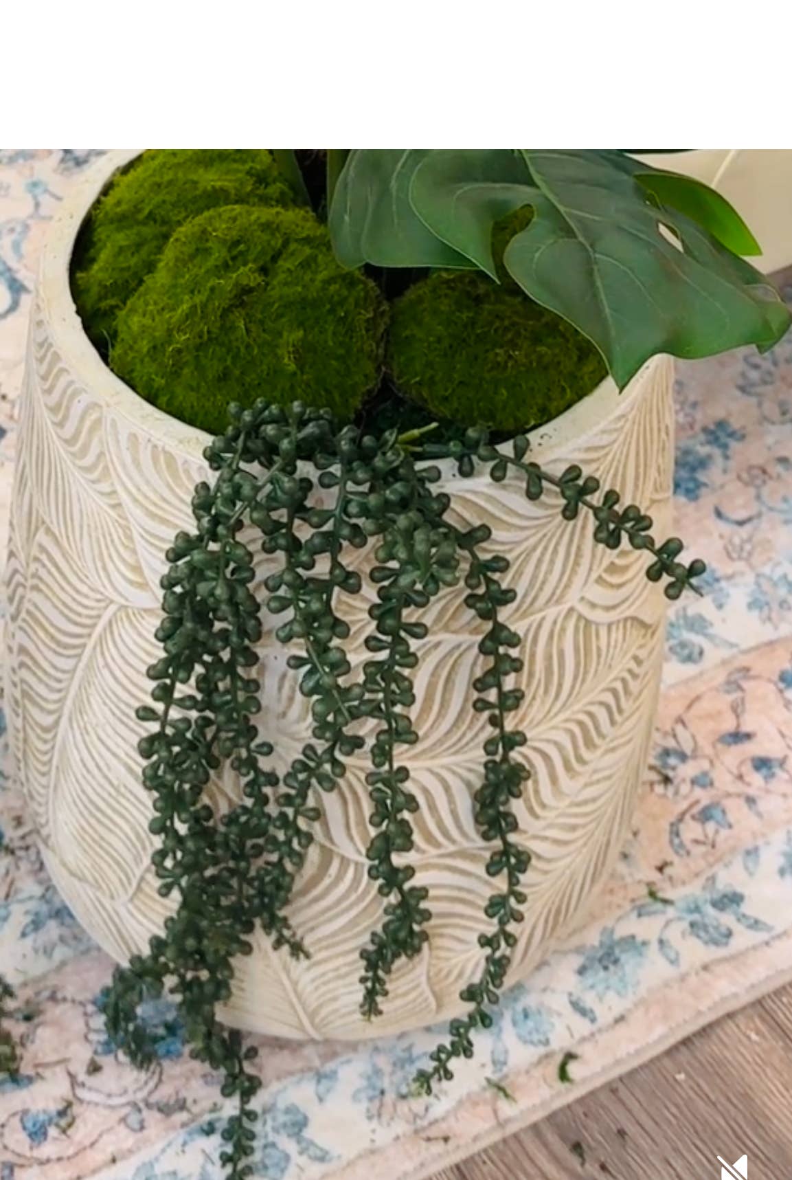 Artificial Dark Green Plastic Hanging Pearls String