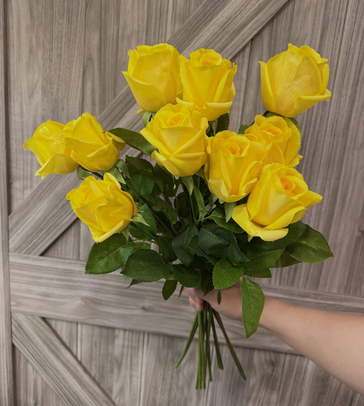 21.5" Ultra Realistic Faux Rose Stem–Moisturizing coating