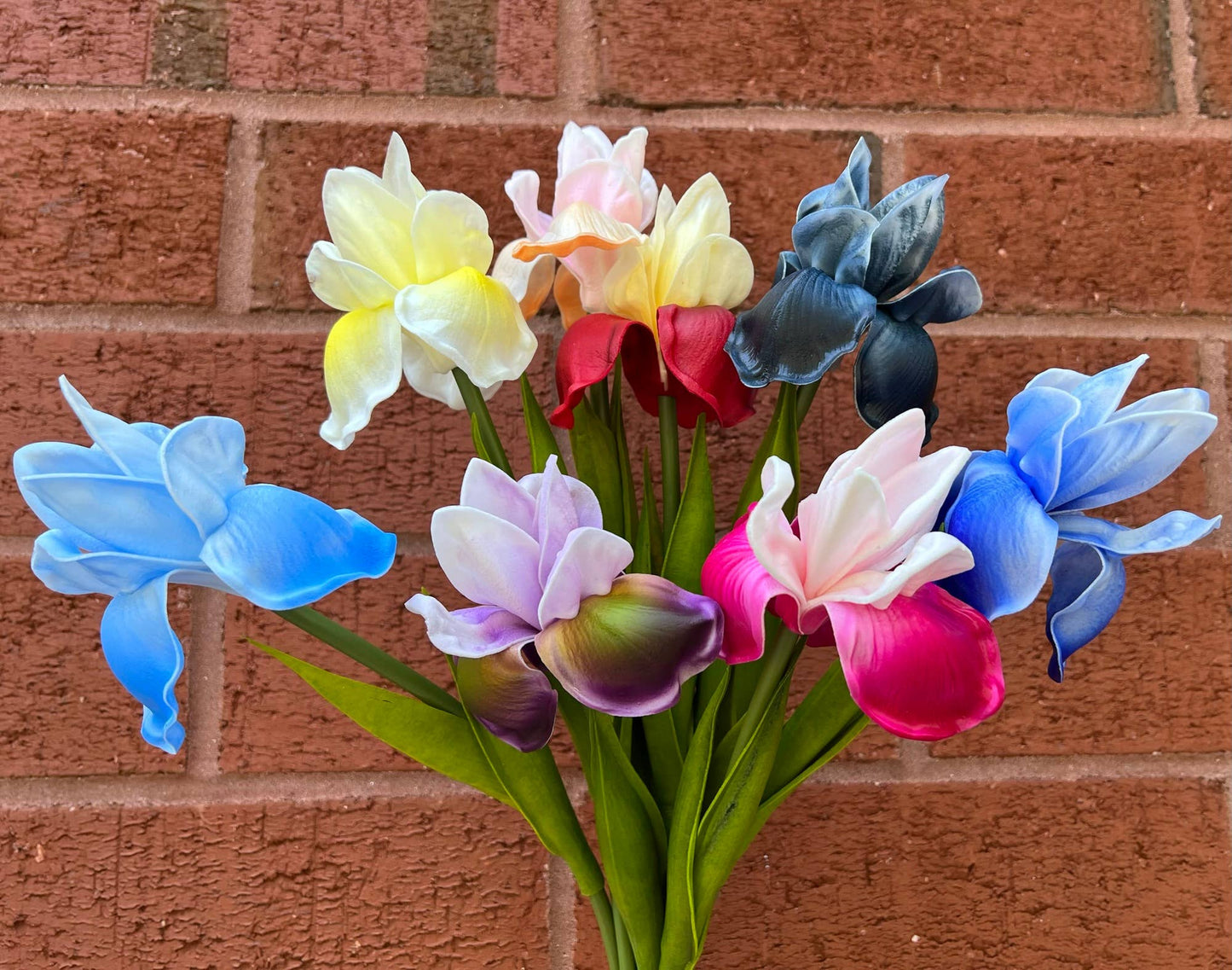 18"-Ultra Soft Real Touch Bearded Iris Stem