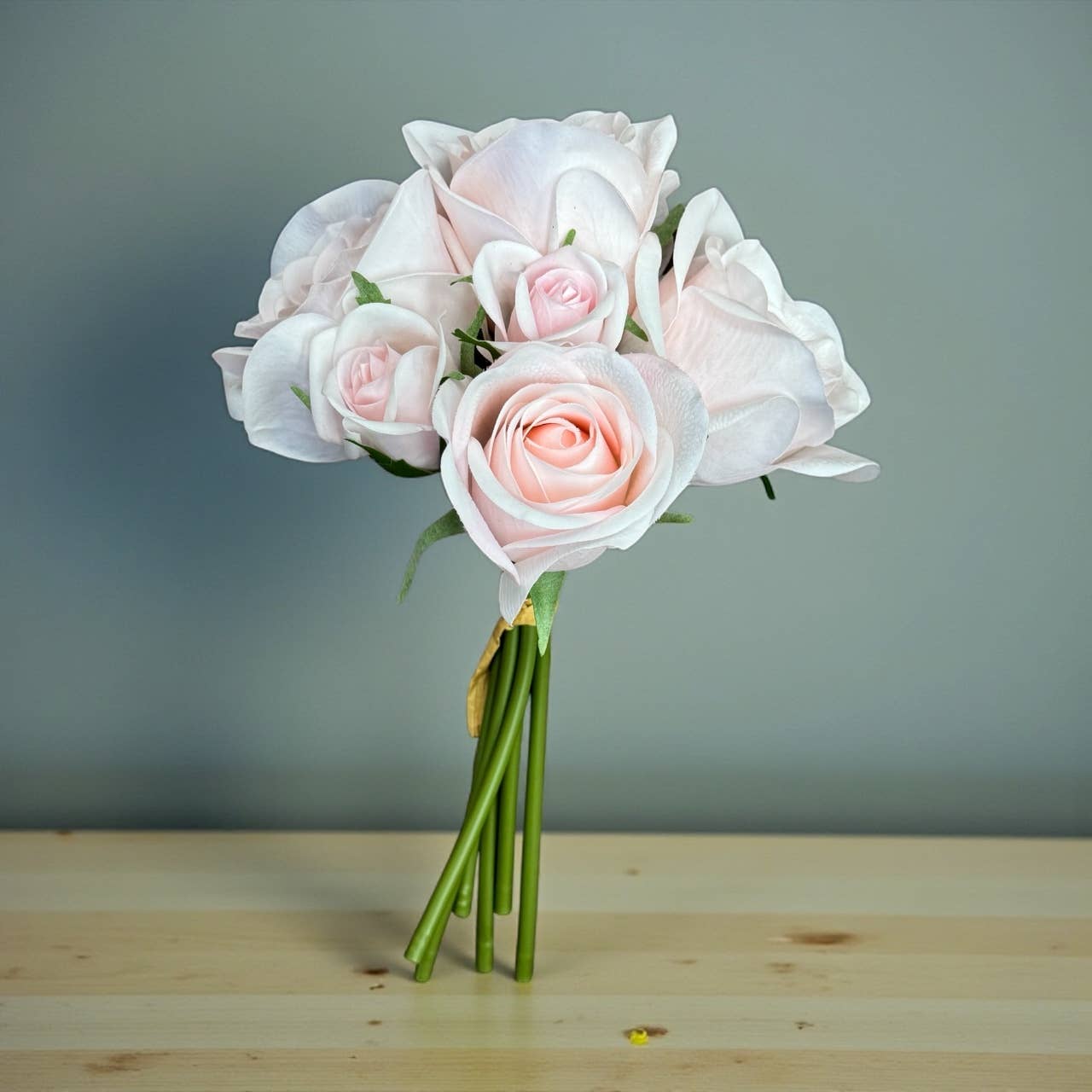 10" Pack of 6 Stems-Ultra Realistic Moisturized Touch Rose