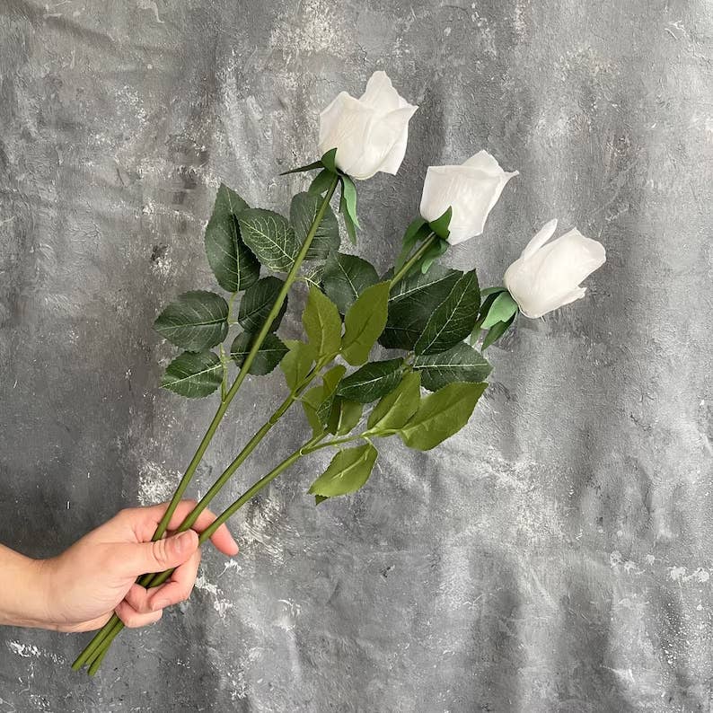 17" Ultra-Realistic Faux Rose Stem-Moisturized Coating