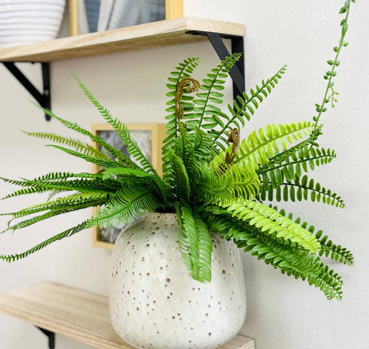 Realistic & Ultra-Soft Touch-21 Leaves-Artificial Fern Bush