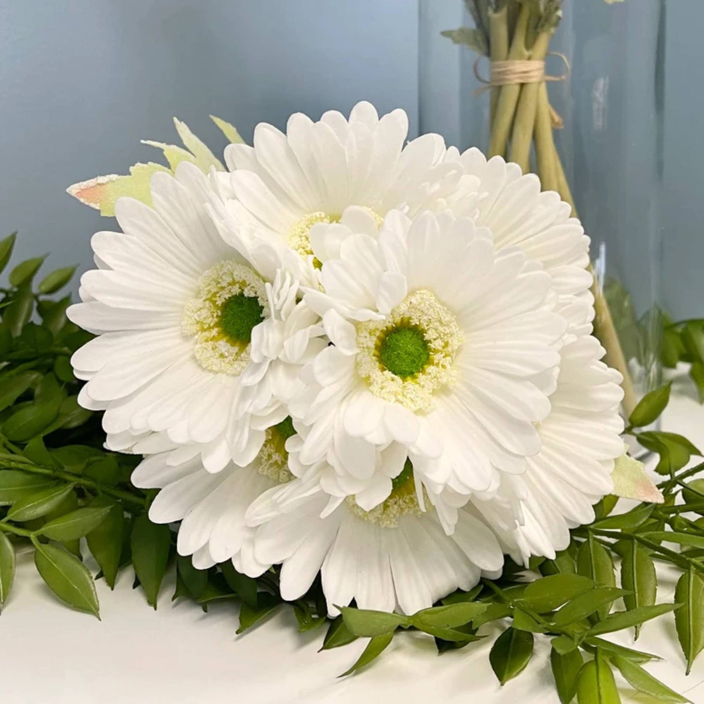 14"-Pack of 7stem Real Touch Daisy Bouquet