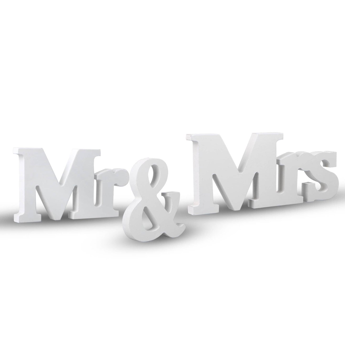 Mr & Mrs wooden sign table bookshelf decor