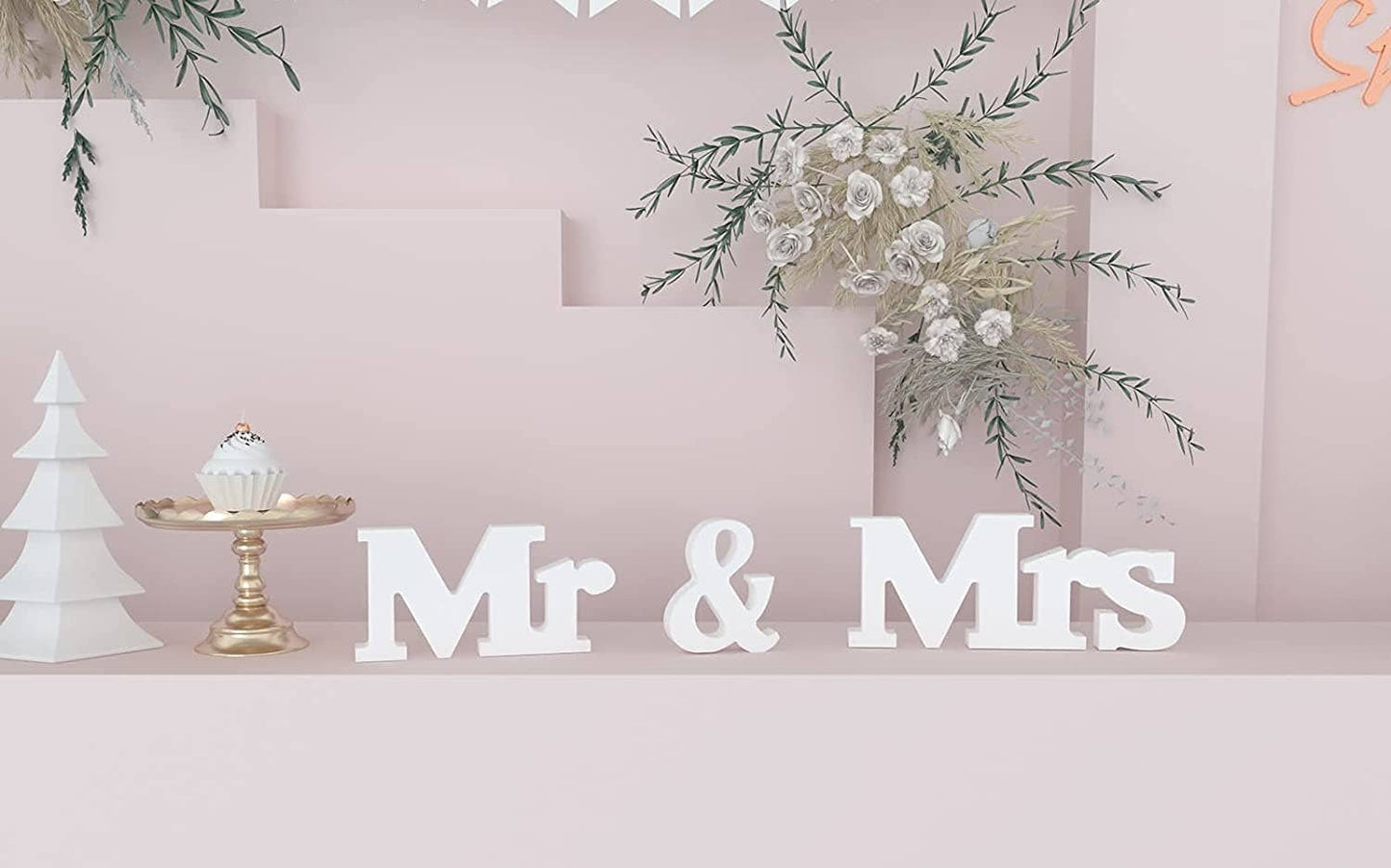 Mr & Mrs wooden sign table bookshelf decor