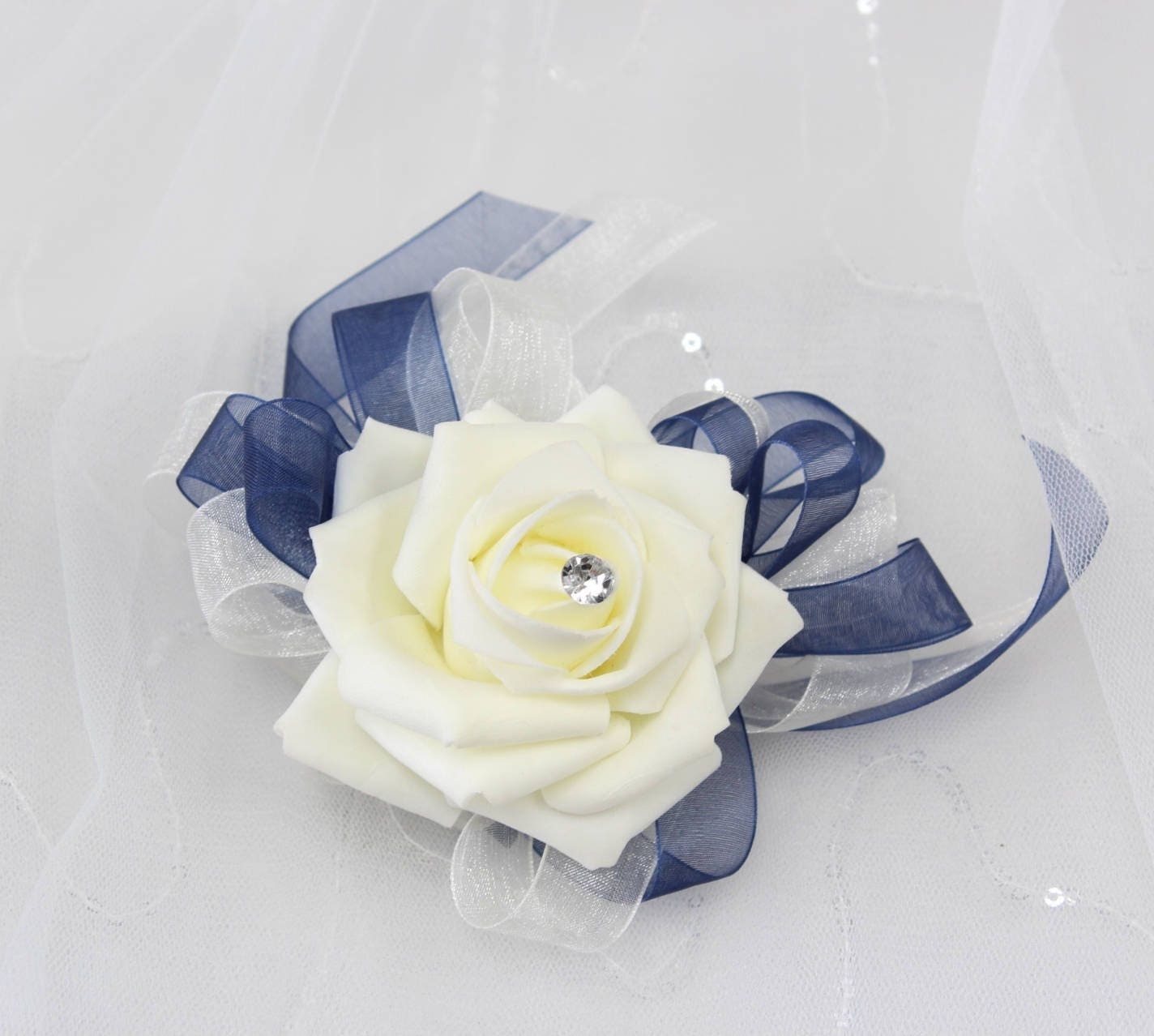 Luxurious Foam Rose & Hydrangea Corsage-Boutonniere Combo for Events