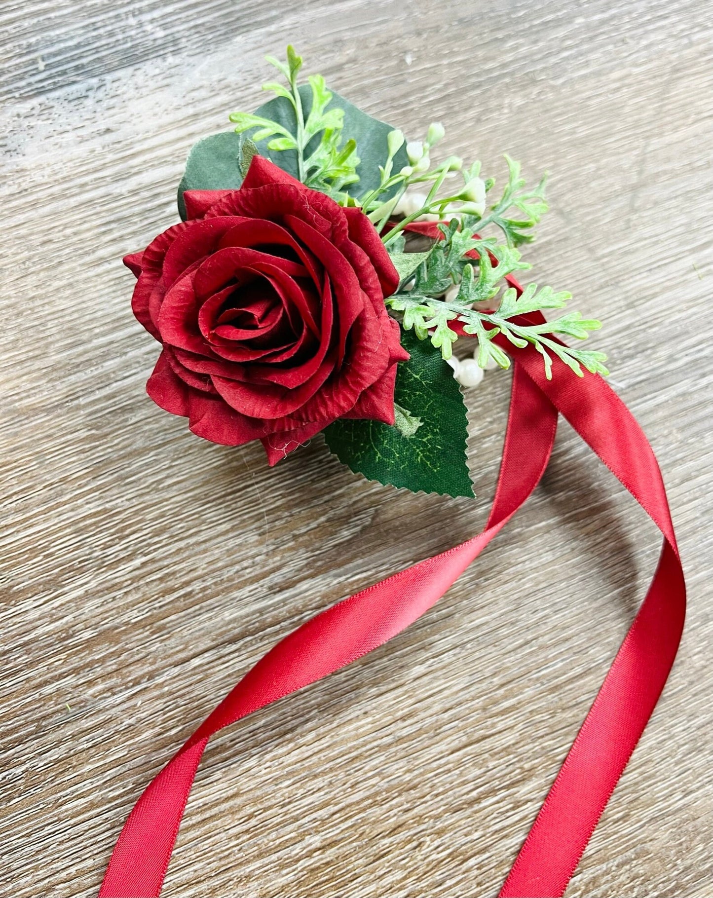 Customizable Lifelike Rose Corsage & Boutonniere Set for Special Occasions